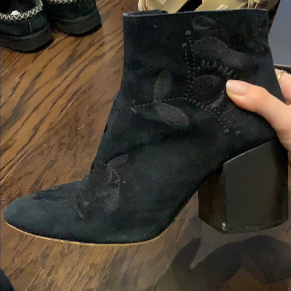 French Connection Bootie - Picture 4 of 5